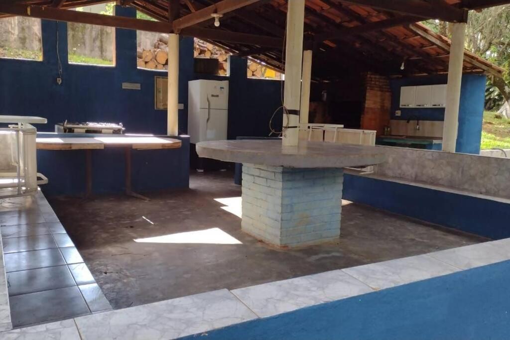 Chacara Com Piscina Em Condominio Fechado Prox Shopping Outlet Catarina Mairinque Eksteriør bilde